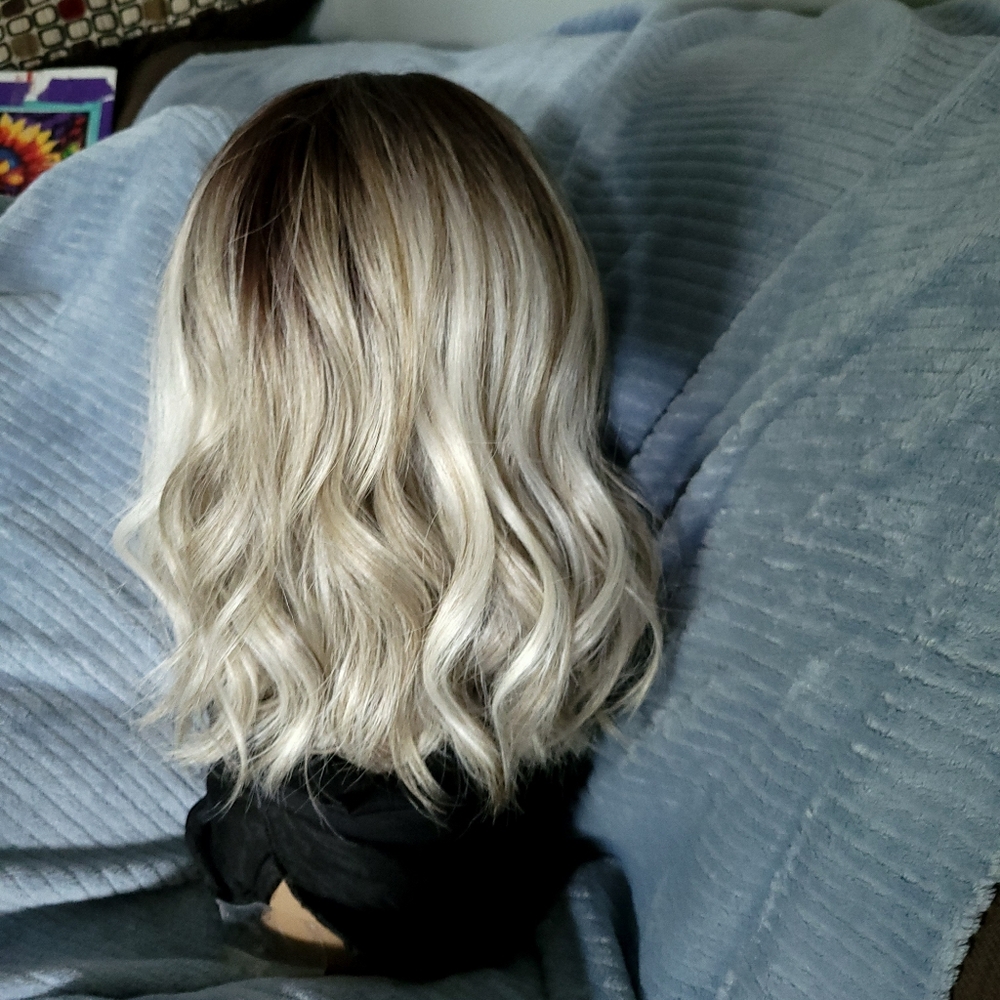 Chelsey Smith Crowns Wig! True Platinum Mixed W Medium Brown - Picture 4 of 14